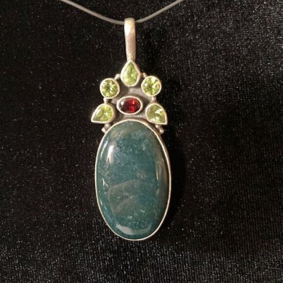 Jewelry - 3 pendants